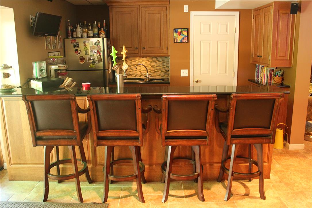 8581 Hensingersville Road Property Photo 15