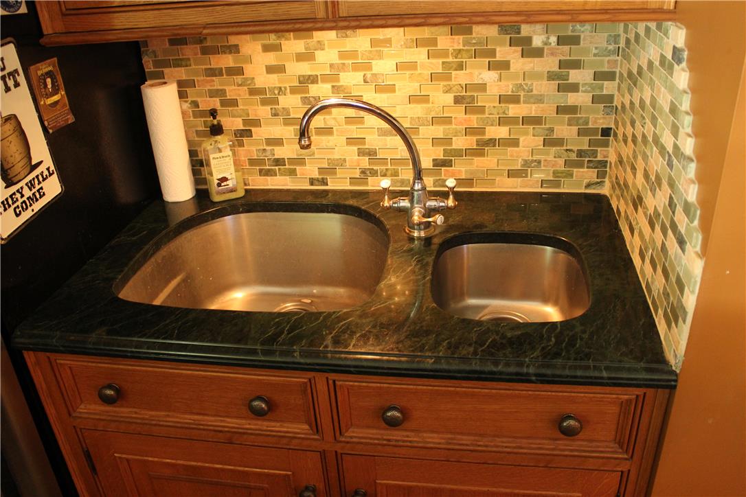 8581 Hensingersville Road Property Photo 19