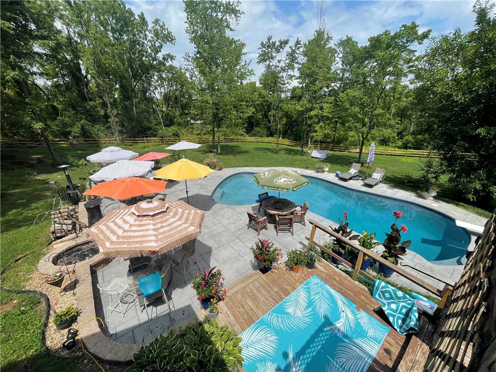 8581 Hensingersville Road Property Photo 21