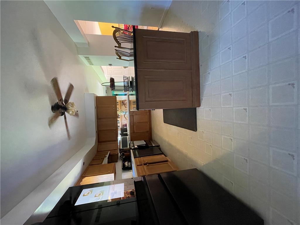 8581 Hensingersville Road Property Photo 28
