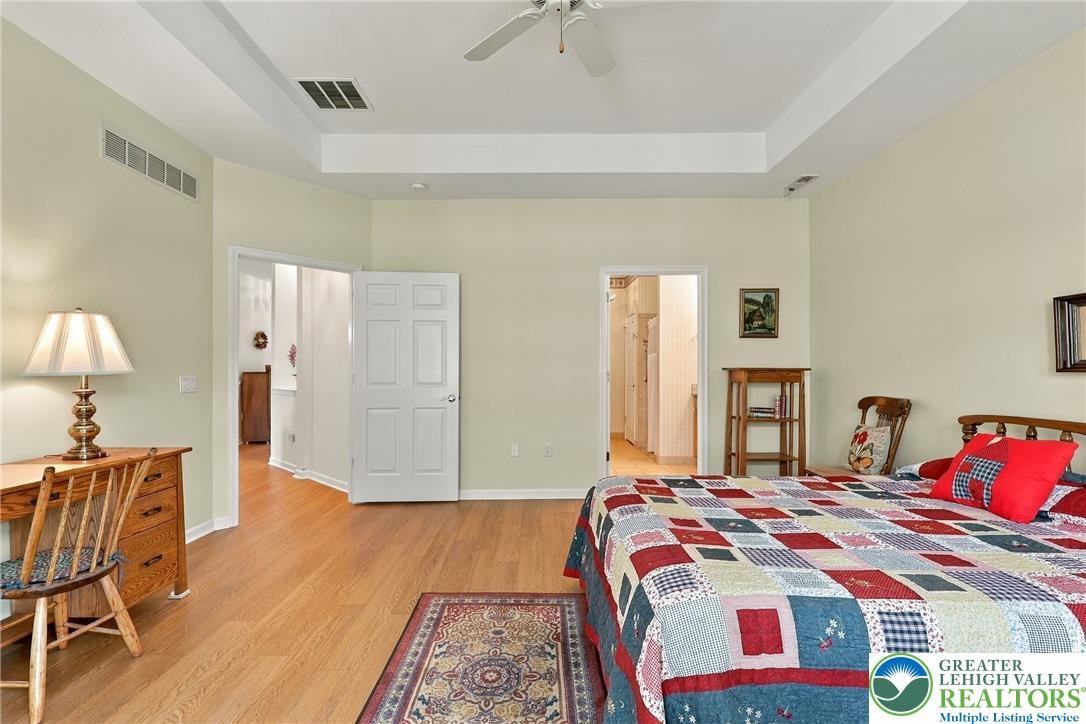 5229 Garden View Lane Property Photo 21