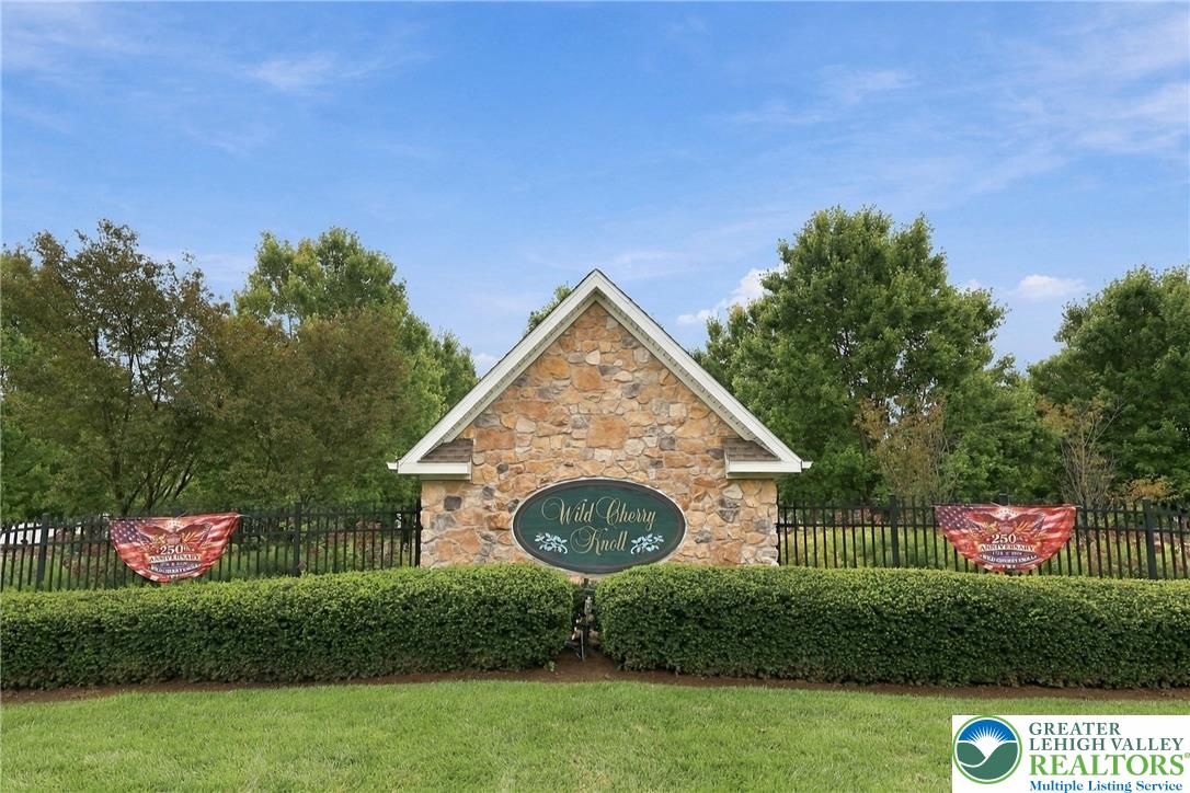 5229 Garden View Lane Property Photo 30