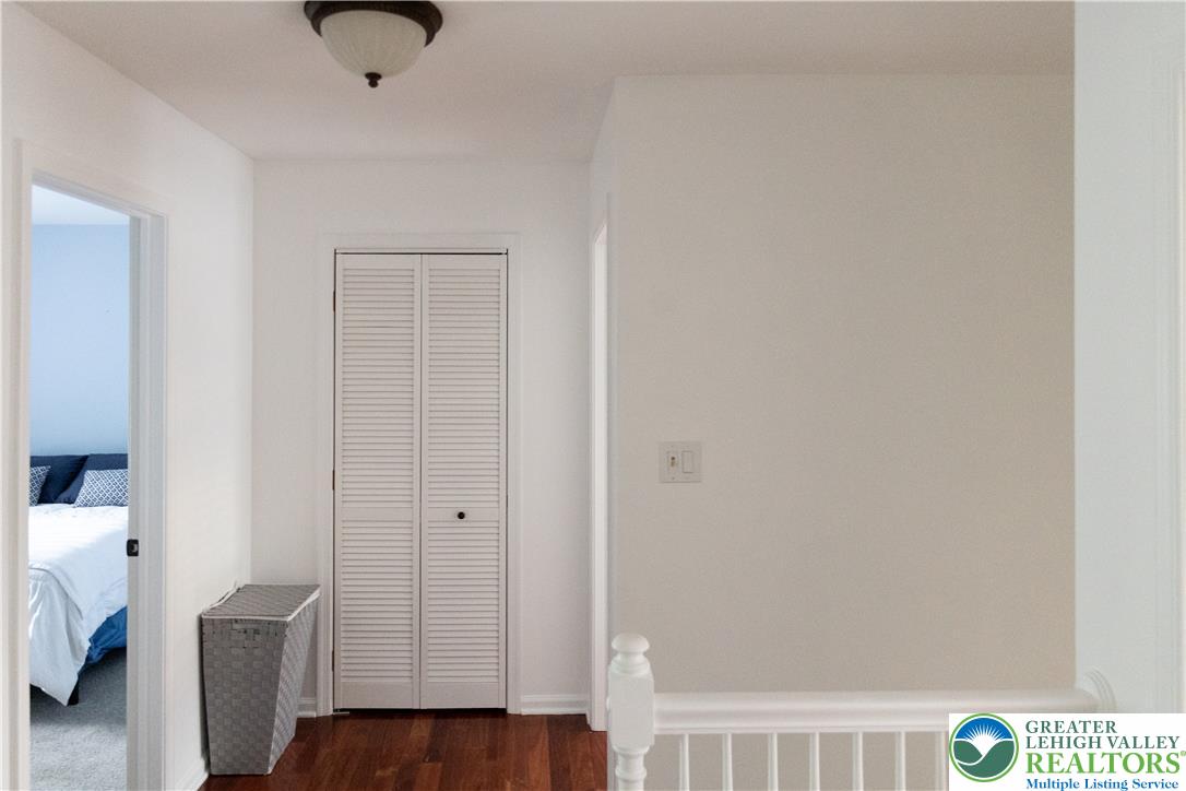 5 Midland Drive Property Photo 23