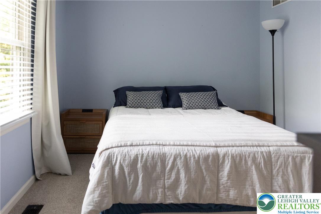 5 Midland Drive Property Photo 36