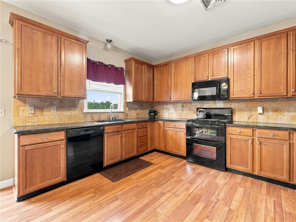 271 Kurt Drive Property Photo 23