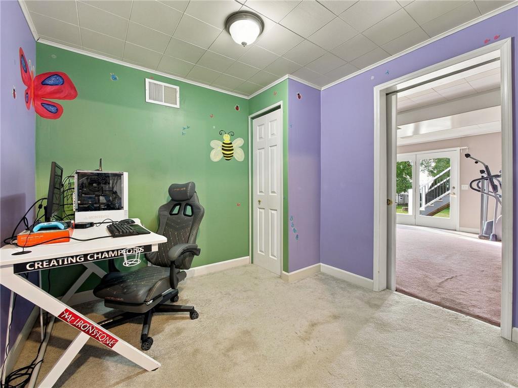 271 Kurt Drive Property Photo 40