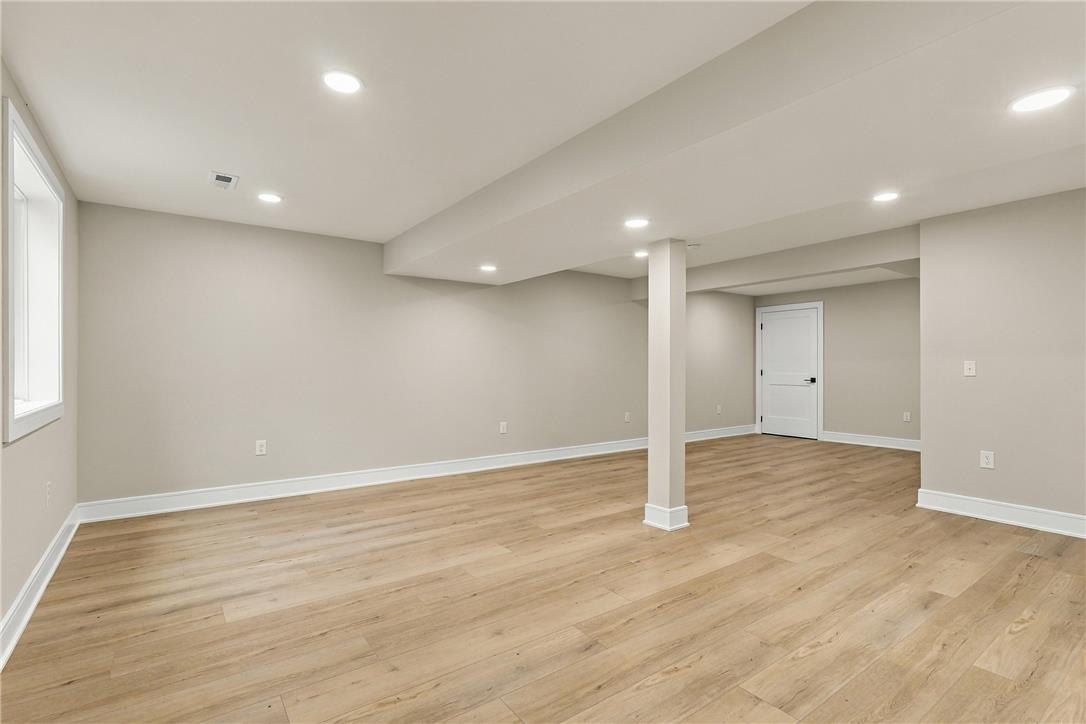 822 Hunter Street Property Photo 33