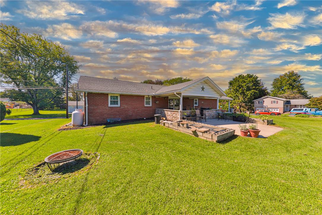 5518 Louise Lane Property Photo 17