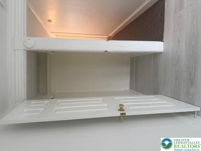 742 Linden Street Property Photo 32
