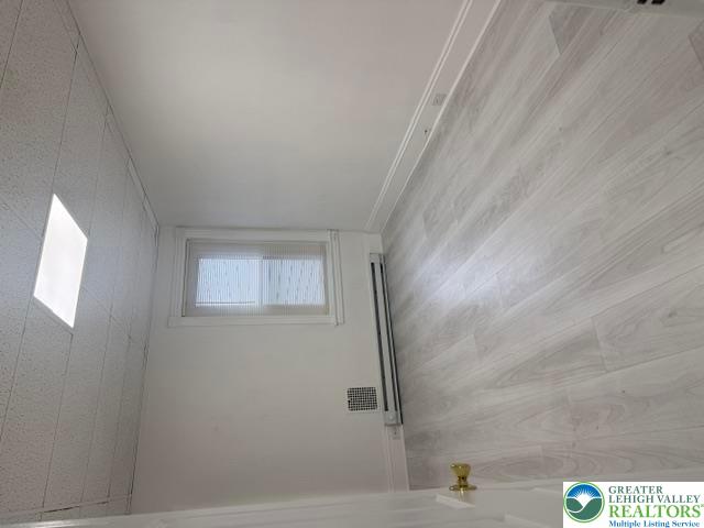 742 Linden Street Property Photo 37