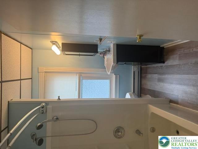 742 Linden Street Property Photo 43