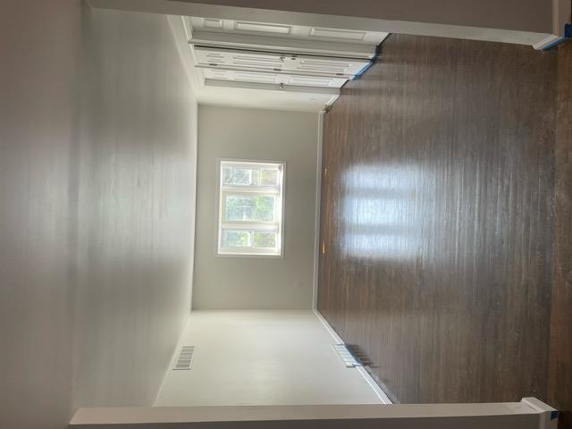 112 West 25th Street Property Photo 11