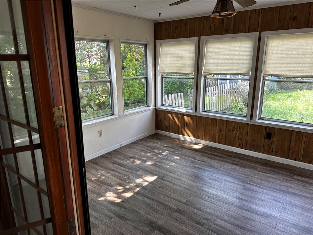 937 Elm Street Property Photo 15