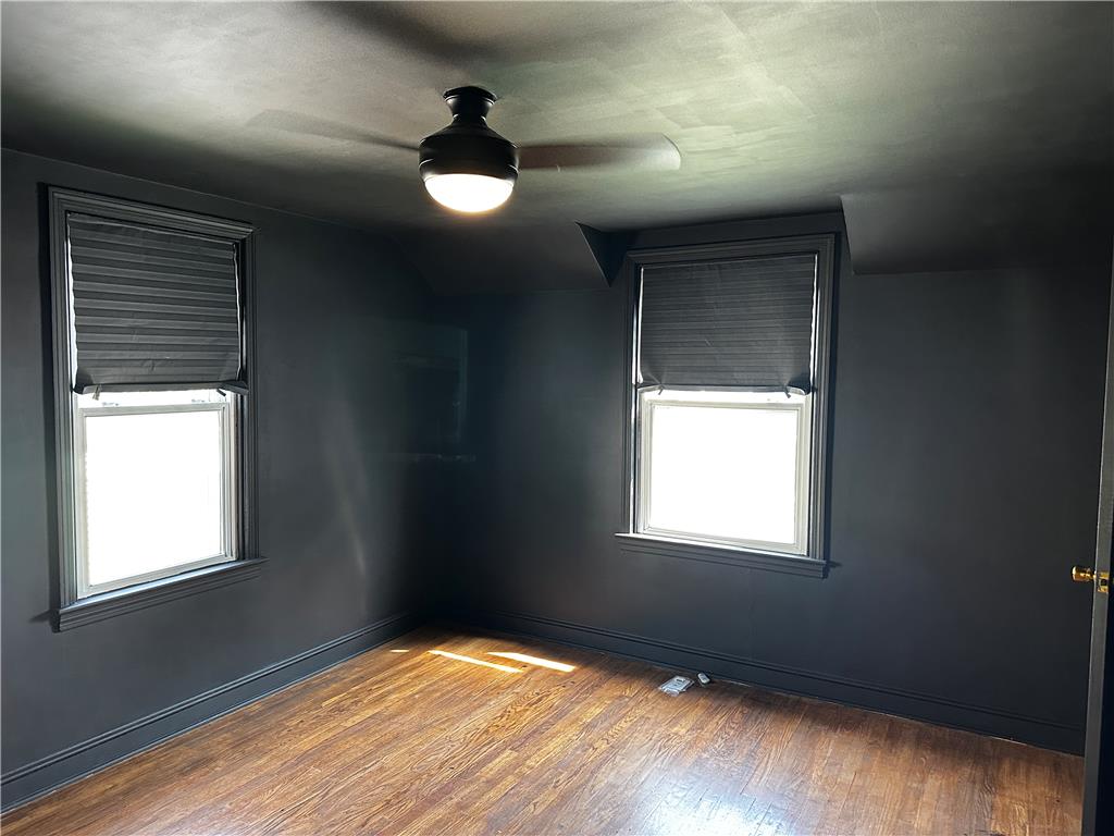 937 Elm Street Property Photo 21