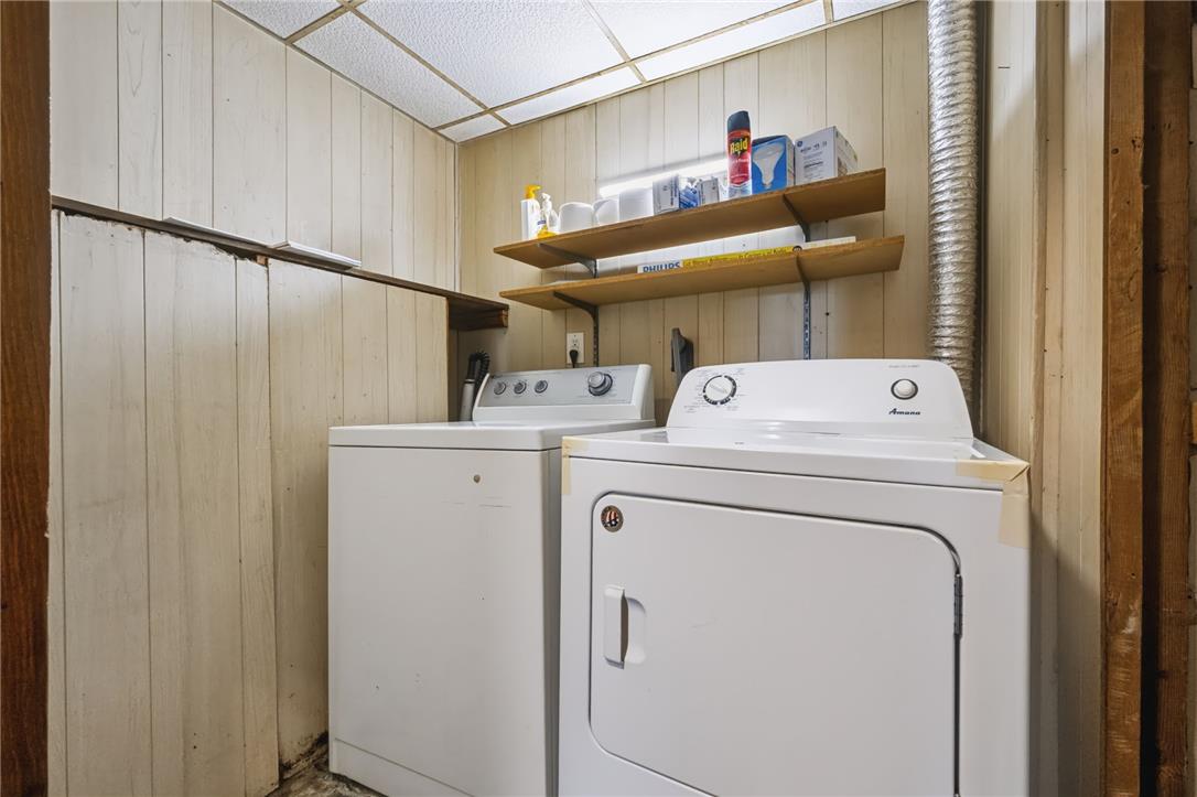 2907 Eldridge Avenue Property Photo 10