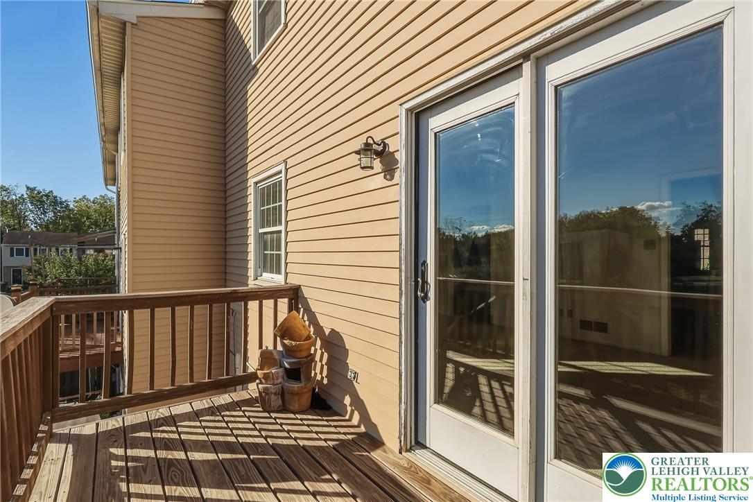 1101 Barnside Road Property Photo 7