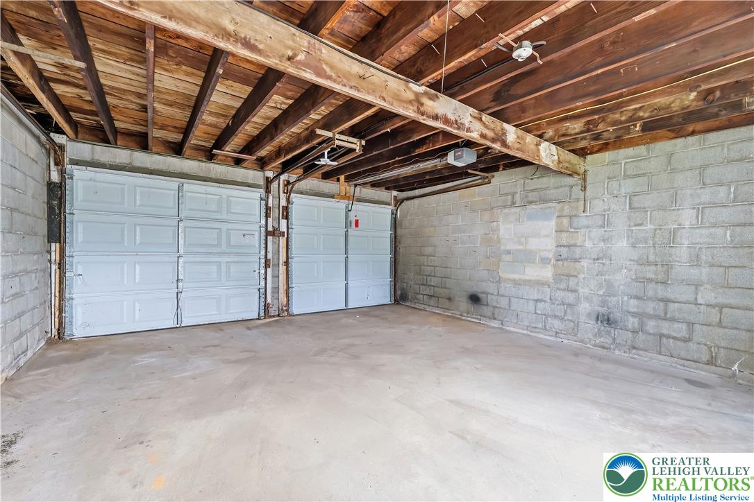 918 East Susquehanna Street Property Photo 16