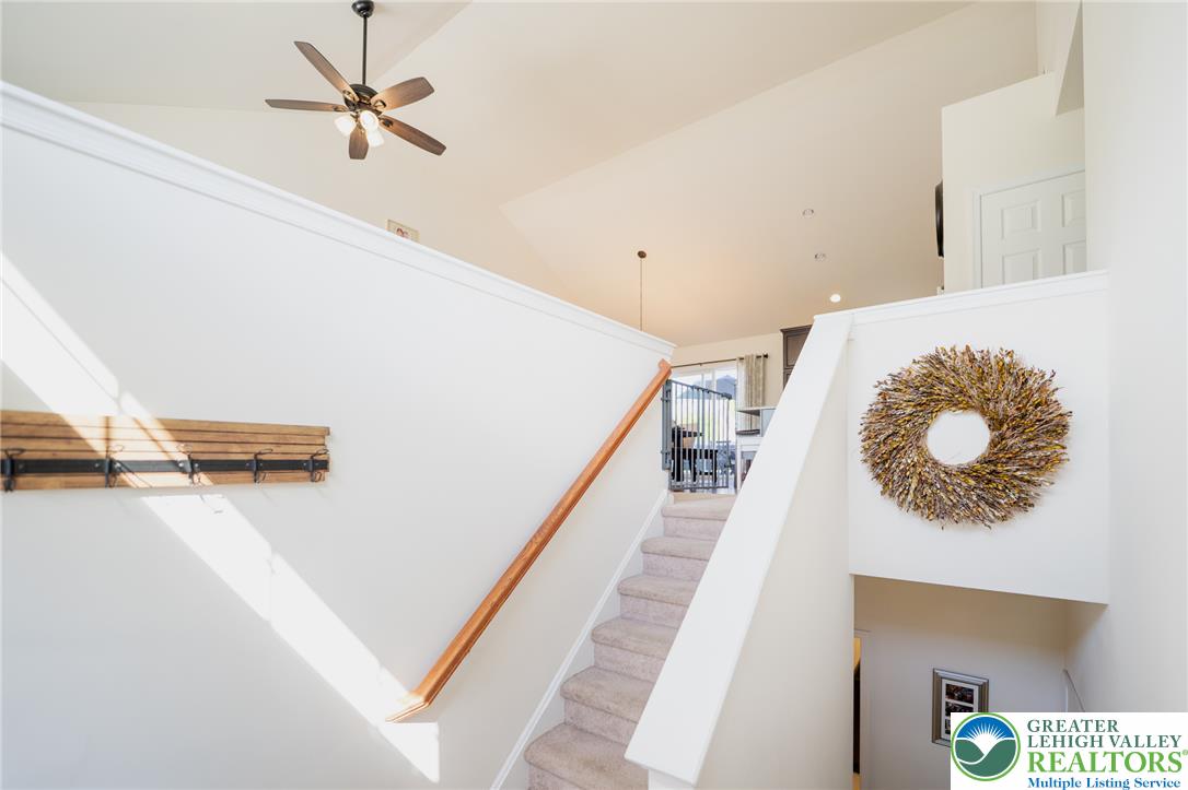 534 Seip Avenue Property Photo 8