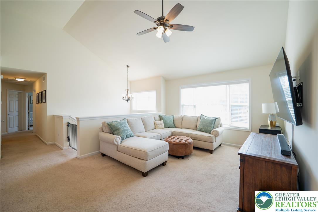 534 Seip Avenue Property Photo 11