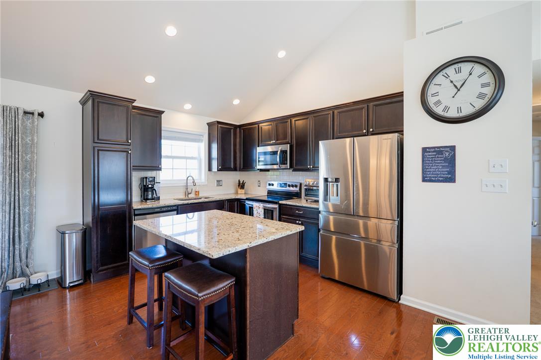534 Seip Avenue Property Photo 14