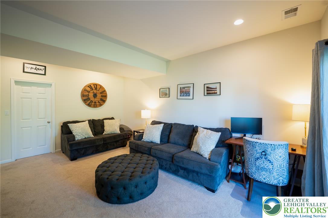 534 Seip Avenue Property Photo 29