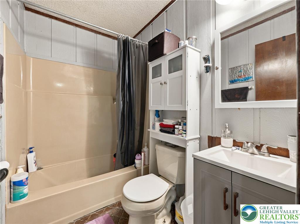 1221 Alpine Drive Property Photo 18
