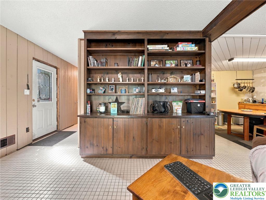 1221 Alpine Drive Property Photo 28