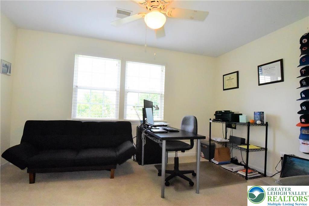 1600 Oakridge Lane Property Photo 18