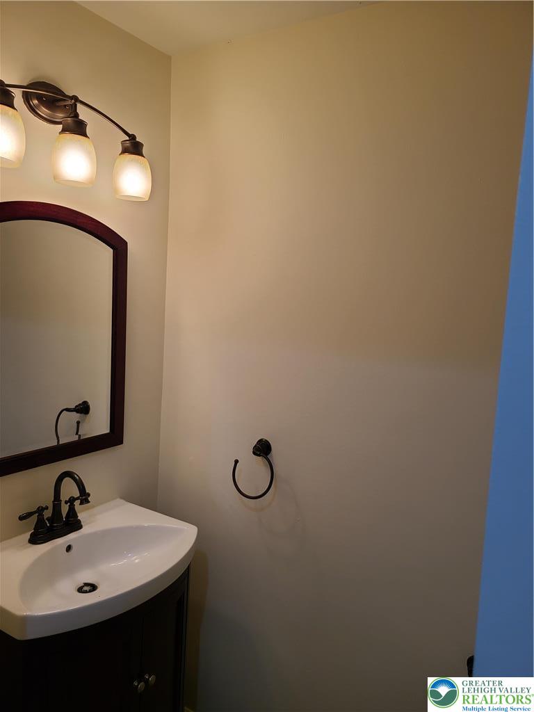 1600 Oakridge Lane Property Photo 26