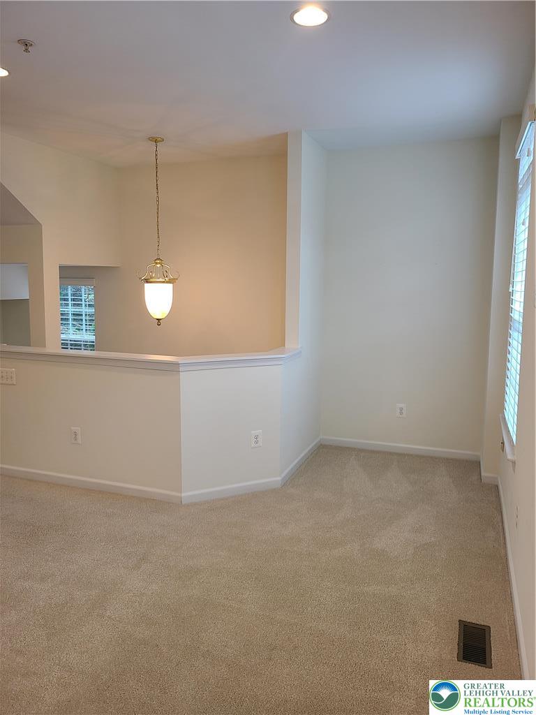 1600 Oakridge Lane Property Photo 37