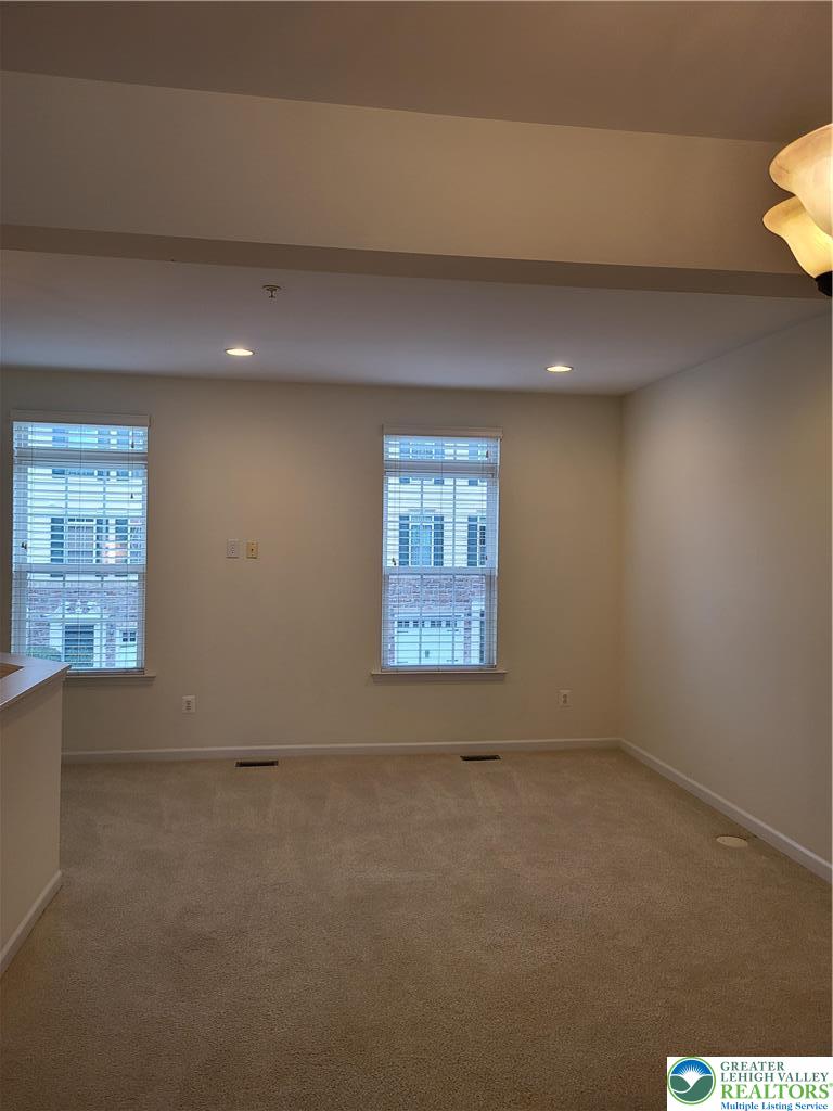 1600 Oakridge Lane Property Photo 41