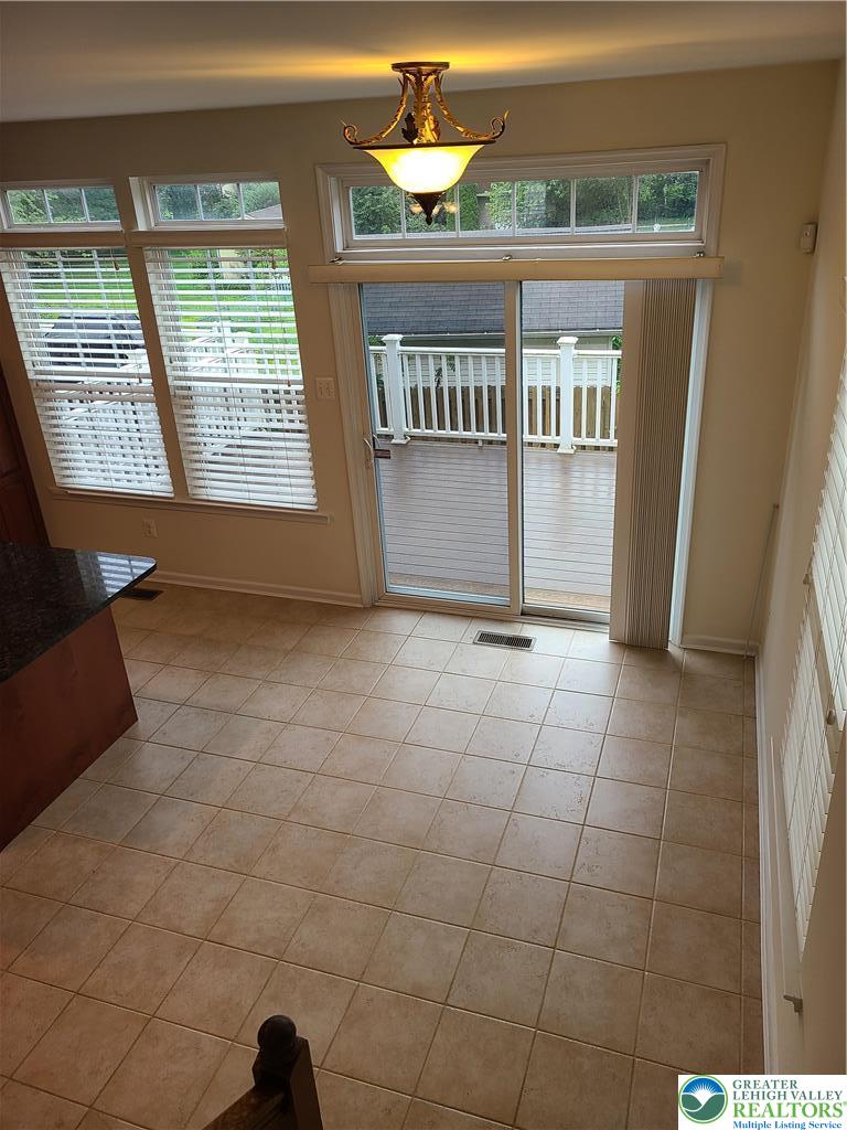 1600 Oakridge Lane Property Photo 47