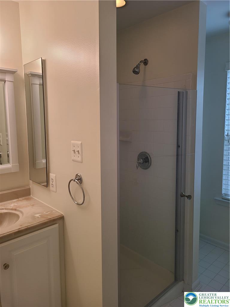 1600 Oakridge Lane Property Photo 48