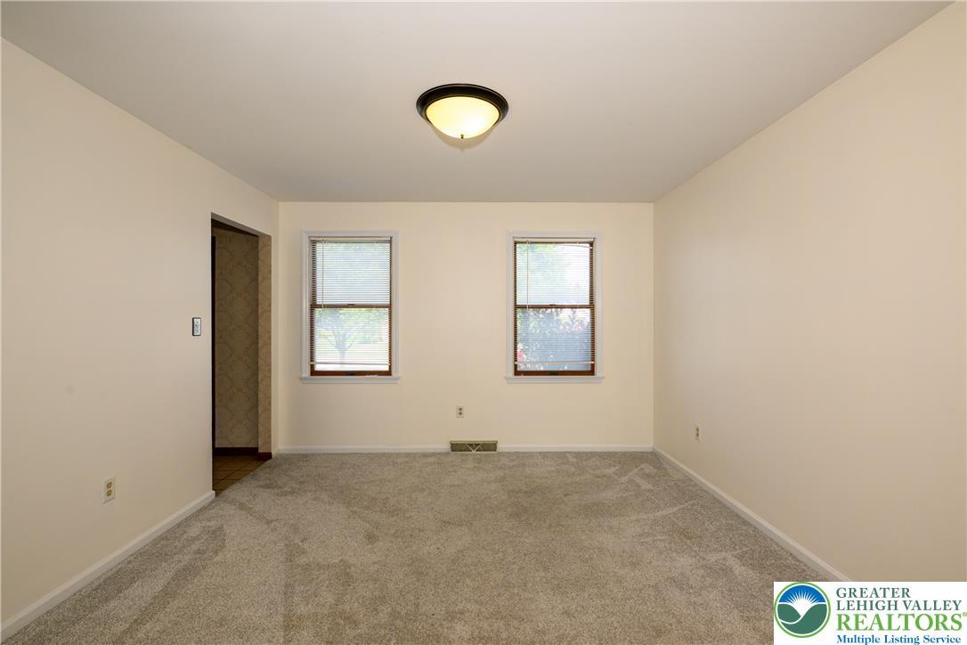 606 Buckingham Drive Property Photo 19