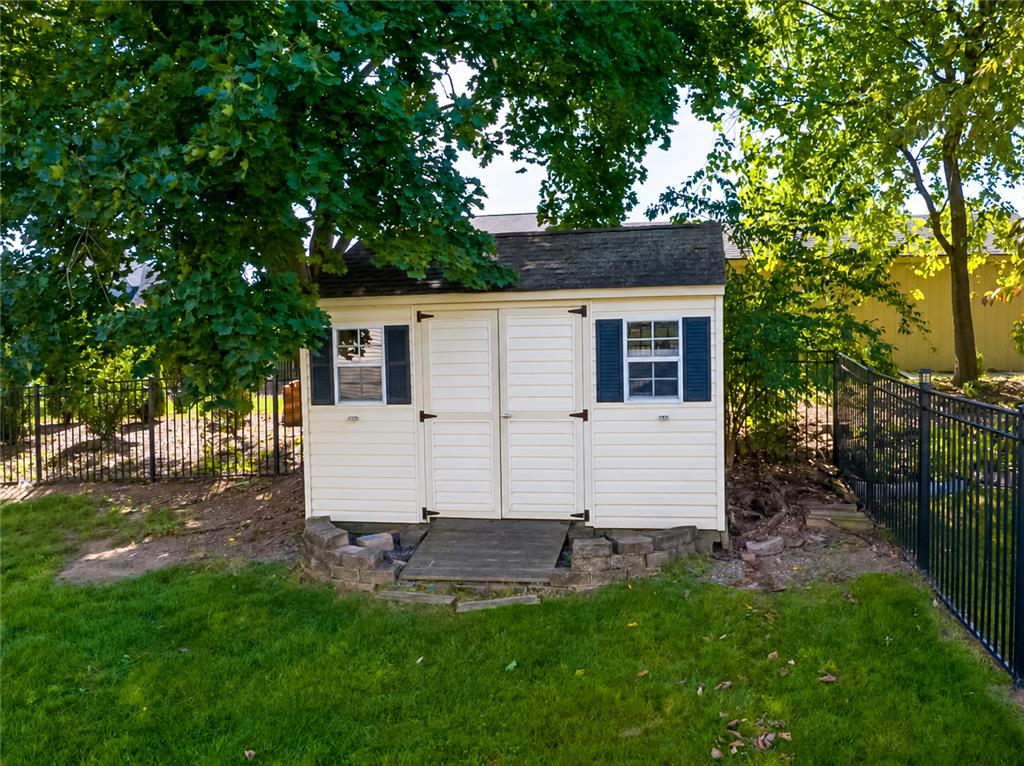 606 Buckingham Drive Property Photo 44