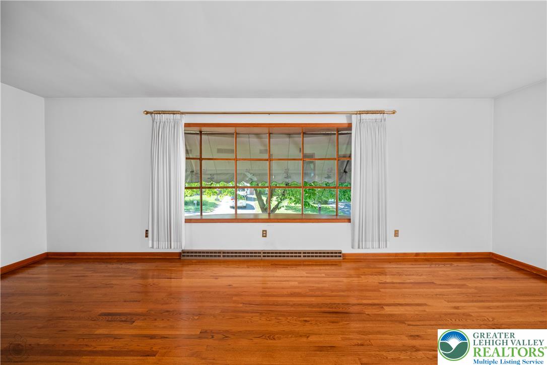 2530 Rosewood Drive Property Photo 11