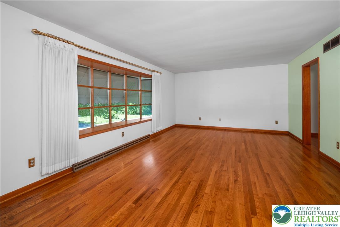 2530 Rosewood Drive Property Photo 12