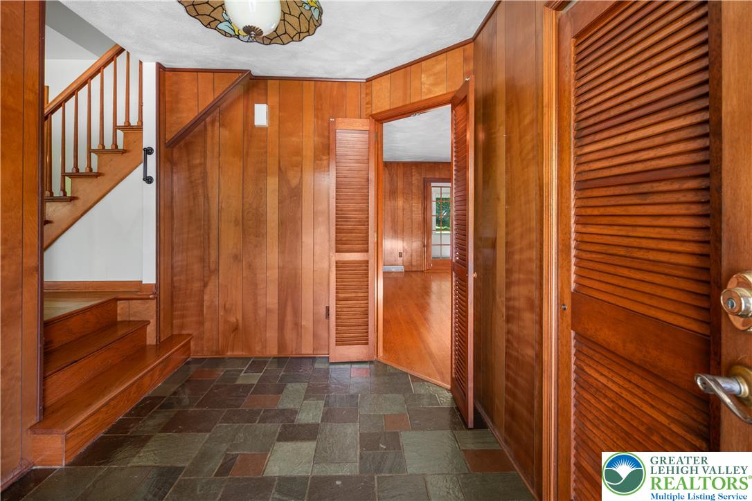 2530 Rosewood Drive Property Photo 13