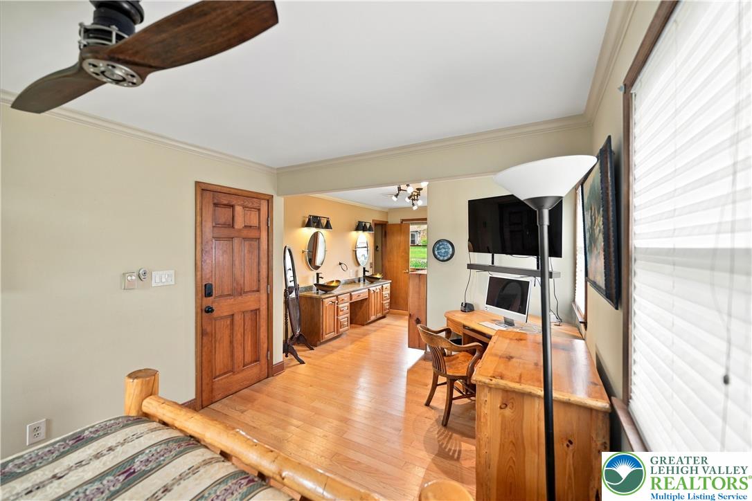 5207 Tilghman Street Property Photo 22