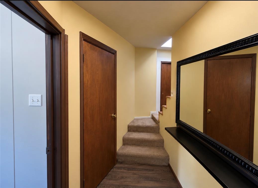 140 West Abbott Street Property Photo 17