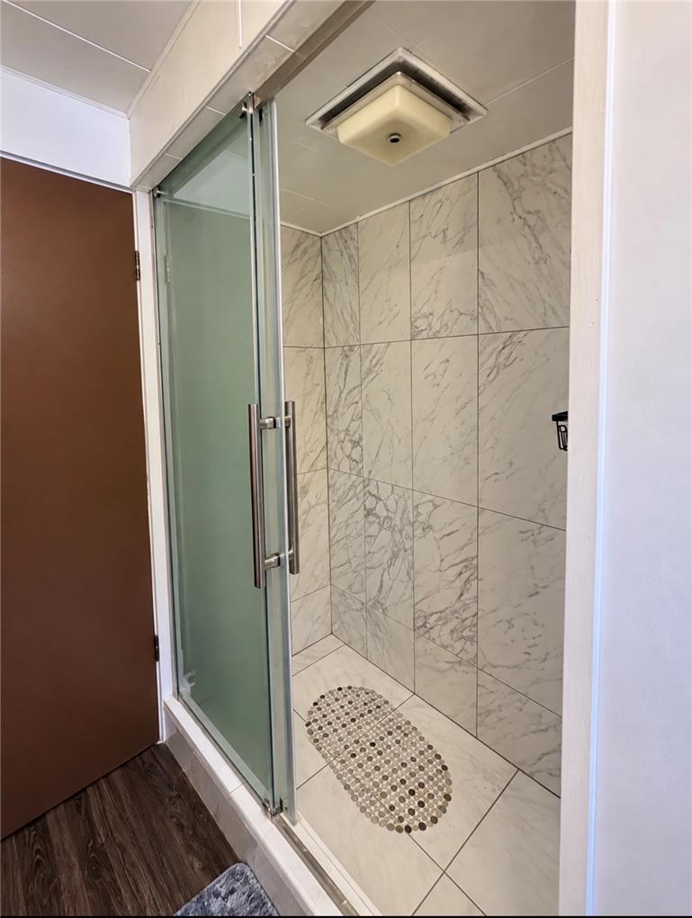 140 West Abbott Street Property Photo 20