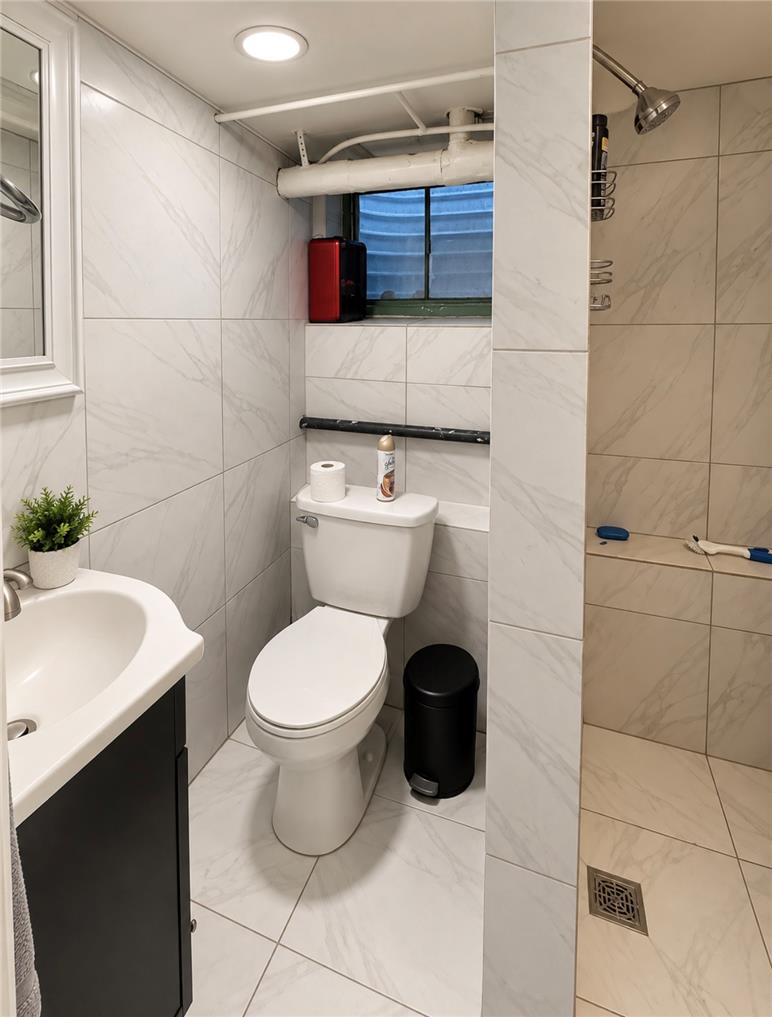 140 West Abbott Street Property Photo 25