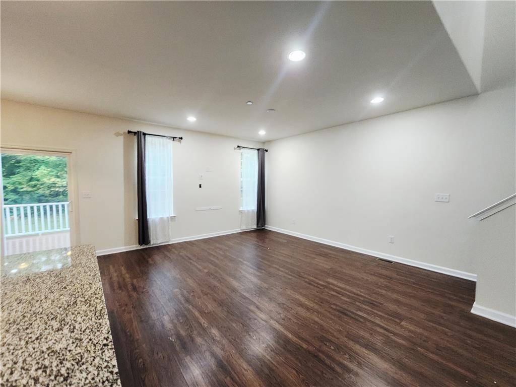 356 Redclover Lane Property Photo 6