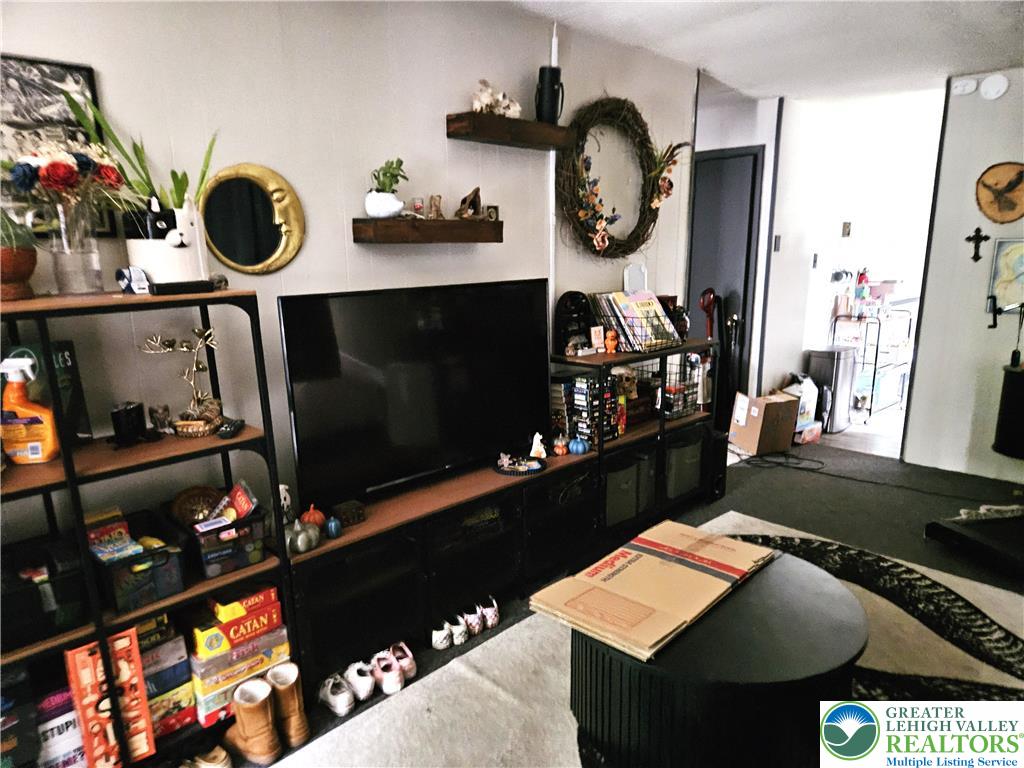 171 South Pine Street A Property Photo 3