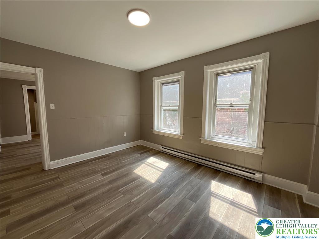 1012 Evans Street 2 Property Photo 3