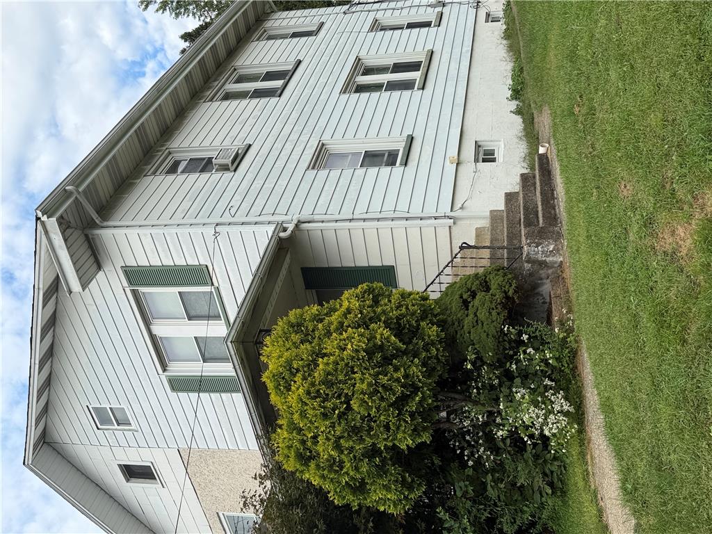 1906 3rd Street Property Photo 1