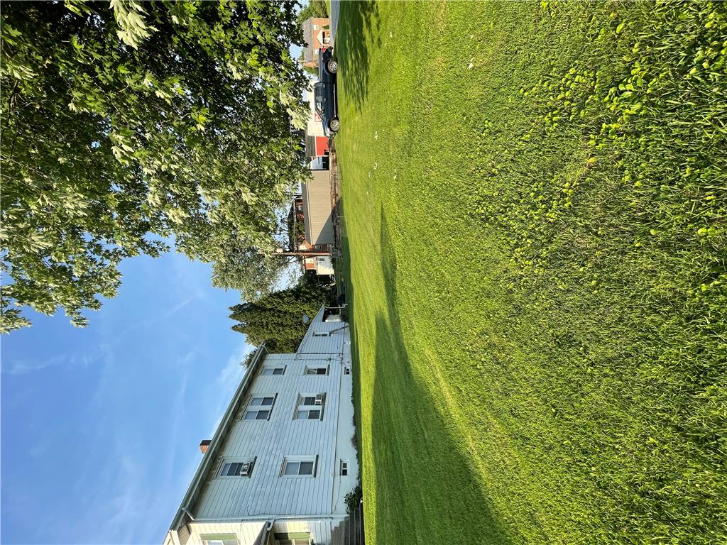 1906 3rd Street Property Photo 8