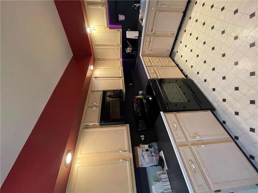 1906 3rd Street Property Photo 15