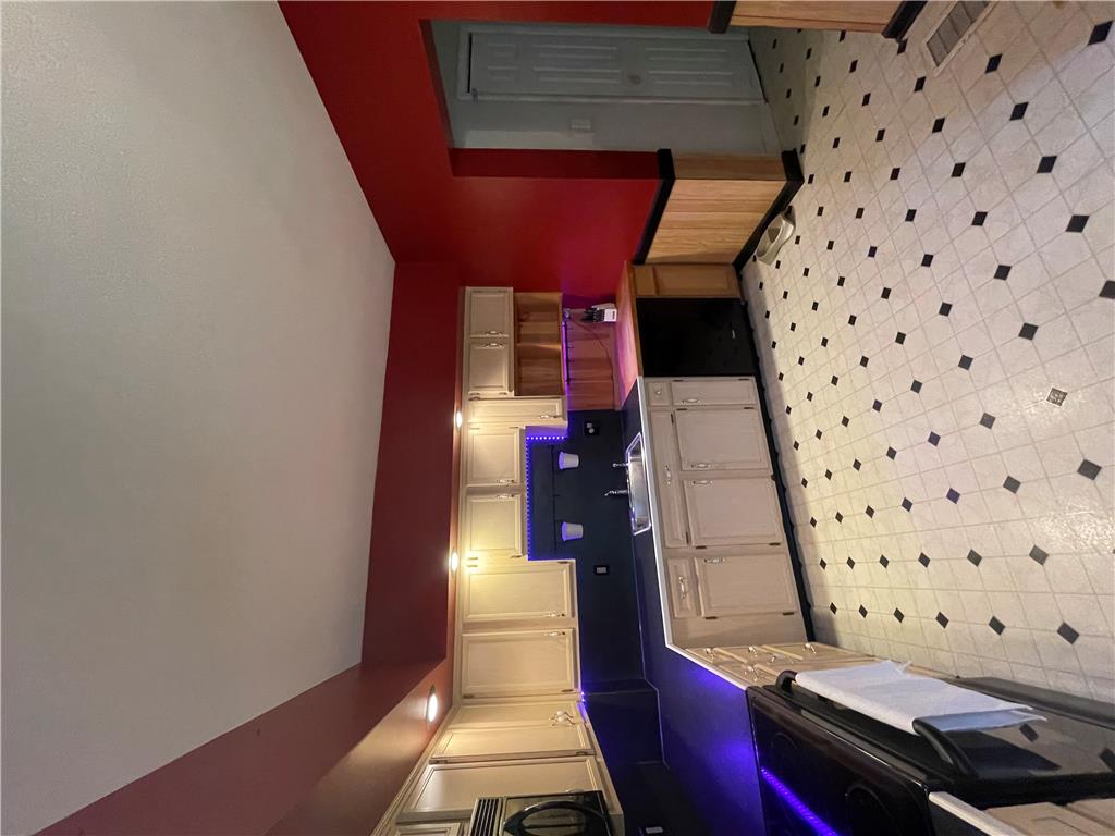 1906 3rd Street Property Photo 21