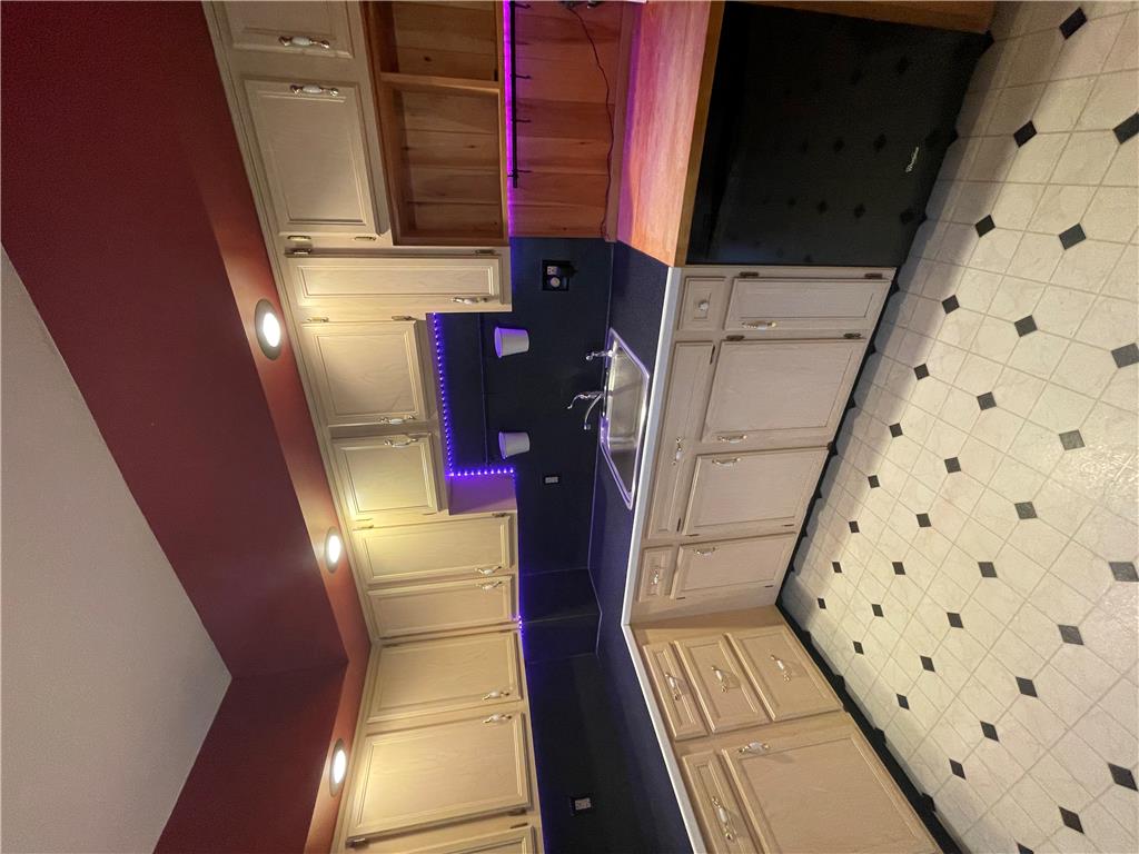 1906 3rd Street Property Photo 22